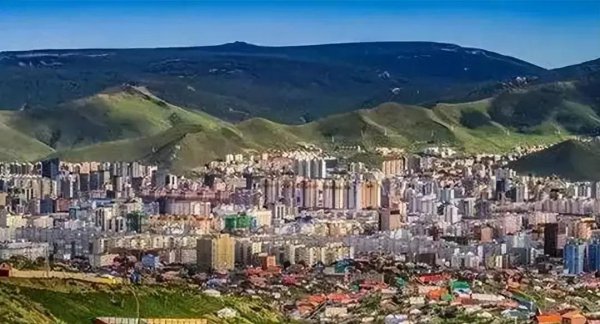 蒙古国人均gdp多少美元