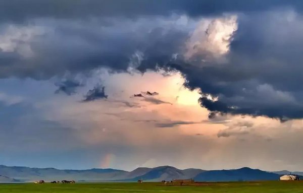 蒙古国人均gdp多少美元