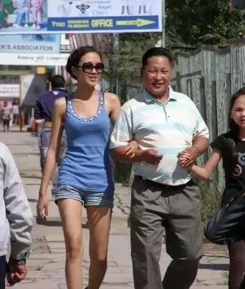 蒙古国人均gdp多少美元