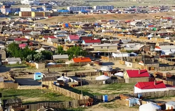 蒙古国人均gdp多少美元