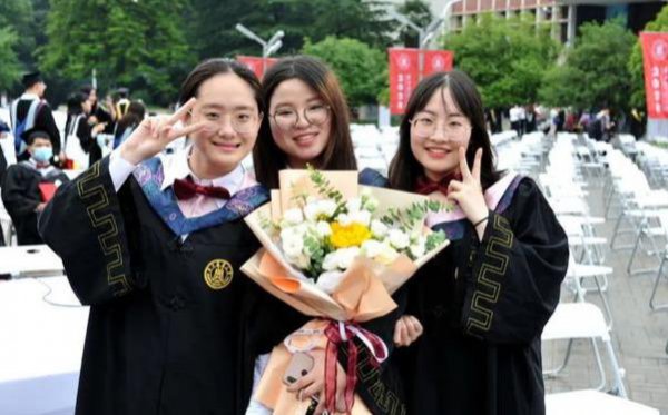 华中农业大学是985还是211