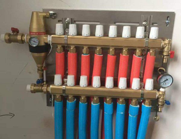 供暖放气怎么放气