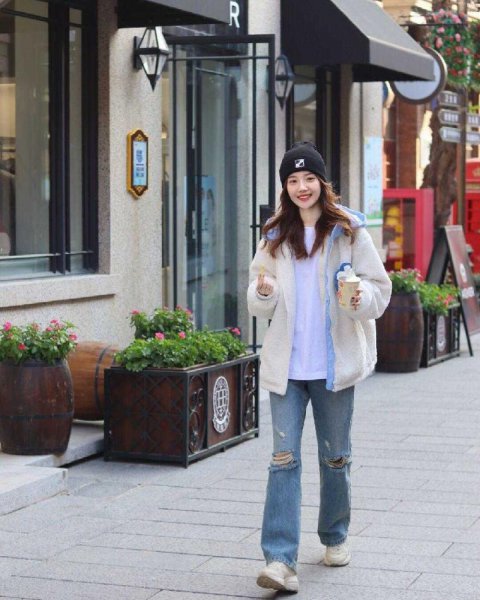 穿衣服忌上深下浅