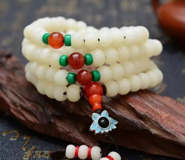 白菩提和白玉菩提是一样的吗