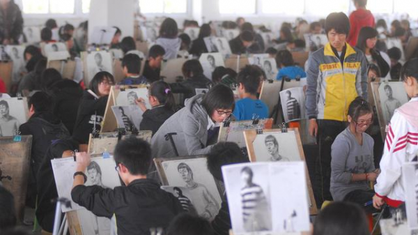 一模和高考哪个难