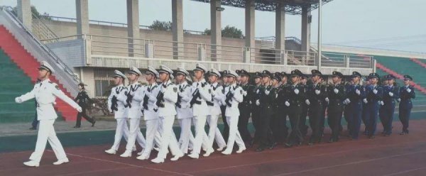 各级士官工资一览表