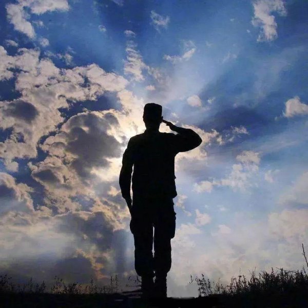 各级士官工资一览表