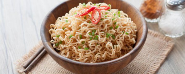 怀孕初期可以吃方便面吗