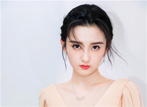 白羊女喜欢一个人的表现超准