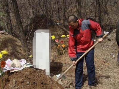 农村清理坟草禁忌 坟头长草清理掉有什么讲究吗