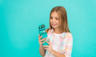 给水杯刻什么字比较好 给水杯刻哪些字比较好