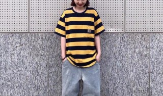 黄裤子搭配什么上衣好看 黄色裤子搭配什么颜色上衣好看