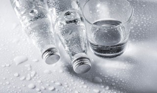 水杯刻什么字比人好 水杯刻哪些字比较好的