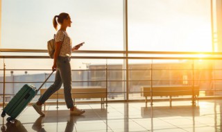 去港澳游需要准备什么 去港澳游需要准备哪些东西