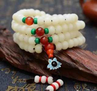 白菩提和白玉菩提是一样的吗 白菩提和白玉菩提区别