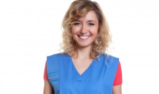 衣服红配蓝好看吗 衣服红配蓝搭配方法分享