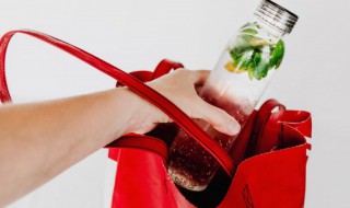 水杯fga能装热水吗 水杯fga能不能装热水