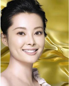 袁立个人资料简介 影视演员袁立的三段情史是怎样的