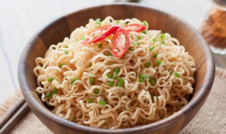 怀孕初期可以吃方便面吗 怀孕初期能不能吃方便面