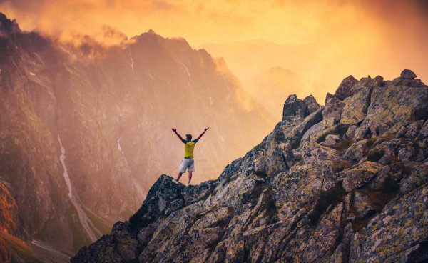 鼓励小朋友坚持不放弃的句子