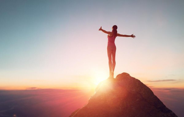 鼓励小朋友坚持不放弃的句子