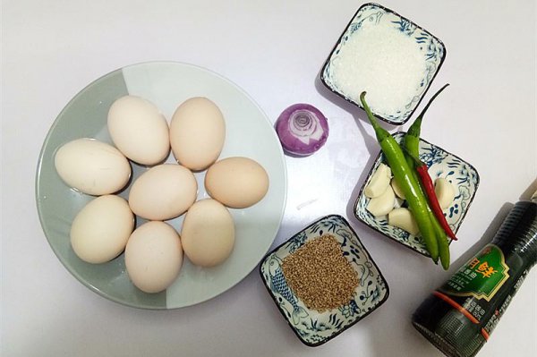 鸡蛋煮多久能变成溏心蛋