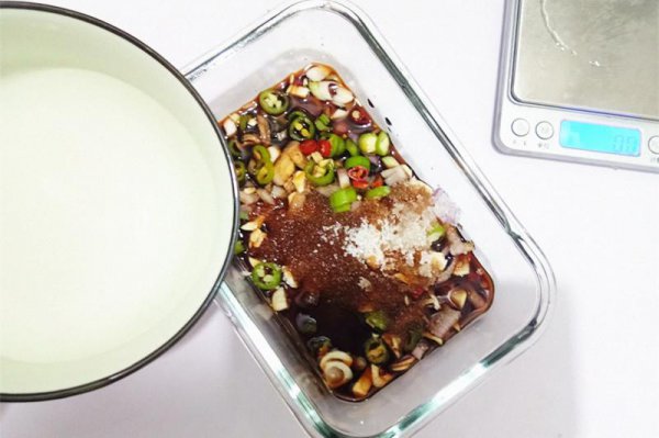 鸡蛋煮多久能变成溏心蛋