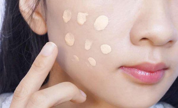 化妆前需要涂什么