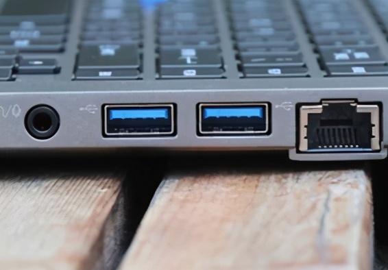 usb3.0和2.0的区别