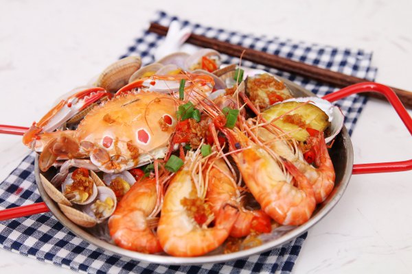 蒸烤一体机好还是单独的烤箱好