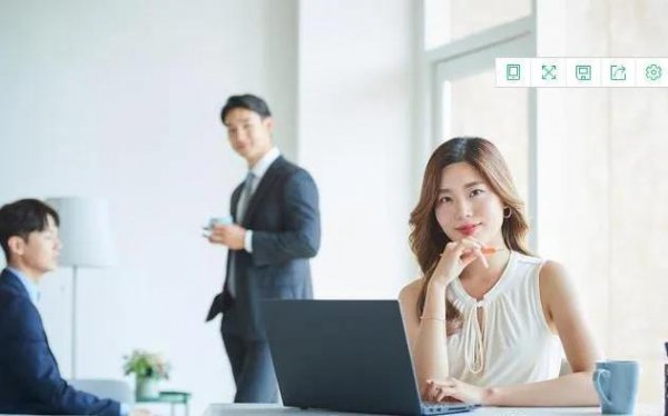 男人三十岁没出息就废了吗