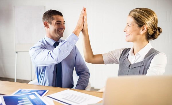 怎么和别人沟通交流说话有技巧