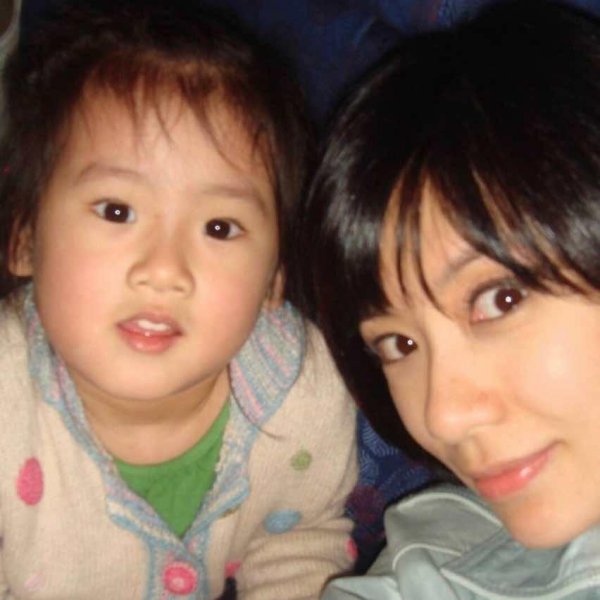 贾静雯个人资料简历