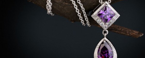 本命年兔年可以戴什么