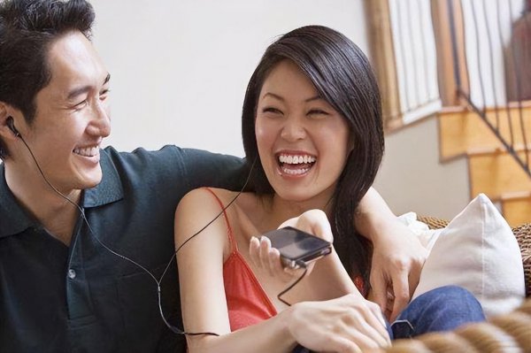 男生比女生大5岁好么