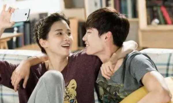 男生比女生大5岁好么