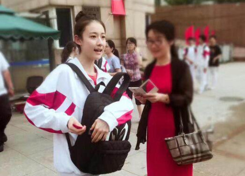 2023年高考生可以复读吗