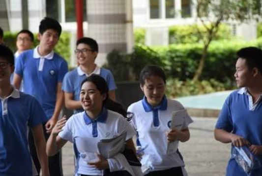 2023年高考生可以复读吗