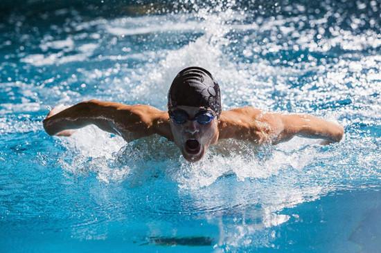 一套游泳池设备多少钱合适