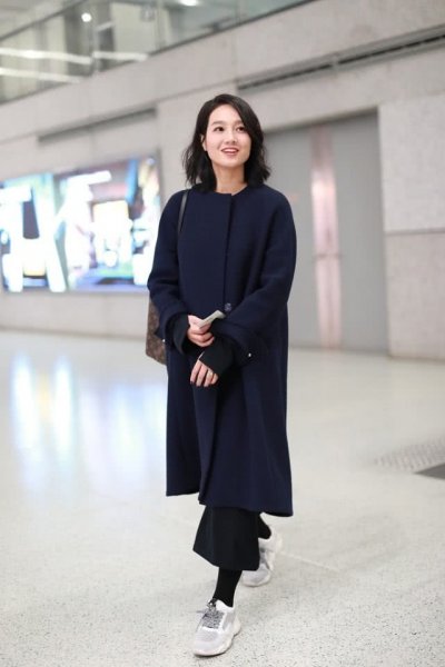 40岁后不宜穿的颜色