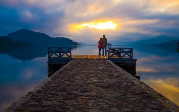 女朋友闹分手怎么挽留