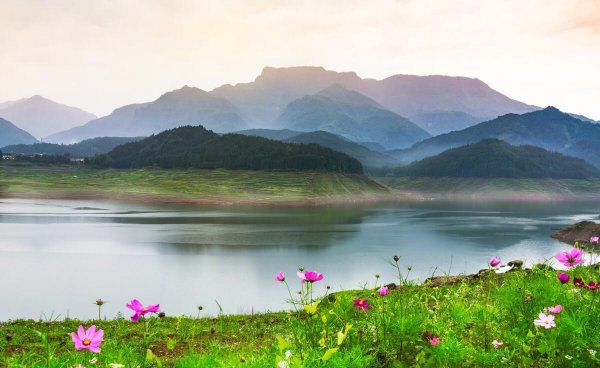 眉山属于成都市的吗