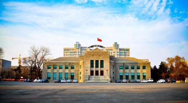 东北电力大学在哪个城市