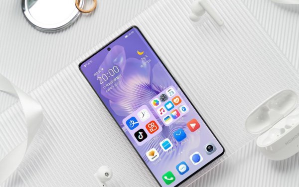 华为nova和荣耀哪个好用