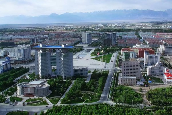 中国面积最大的城市排名前十