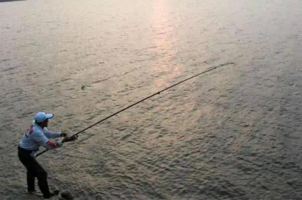 新手野钓入门十大基础技巧