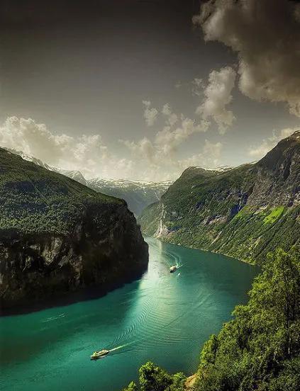 挪威有多少人口面积多大