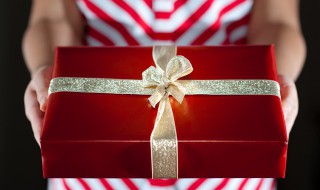 爸爸本命年送什么好 爸爸本命年送啥好