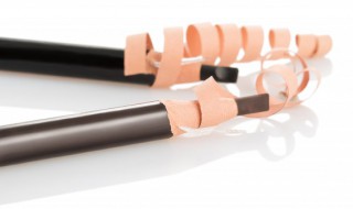 新手怎样挑选眉笔颜色 眉笔颜色应该怎么挑选？