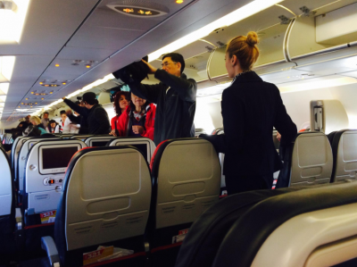 飞机位置怎么选最佳 飞机上如何挑选最舒适的座位
